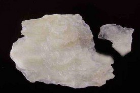 江苏硼钙石